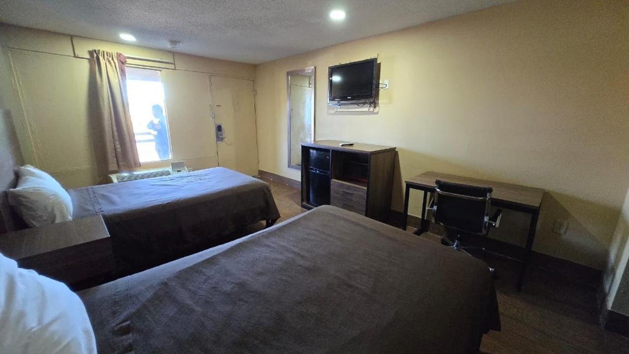 Diamond Inn Motel By Oyo Jackson Hwy 80- I-20 المظهر الخارجي الصورة