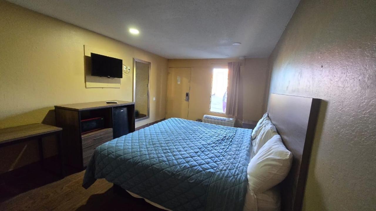 Diamond Inn Motel By Oyo Jackson Hwy 80- I-20 المظهر الخارجي الصورة