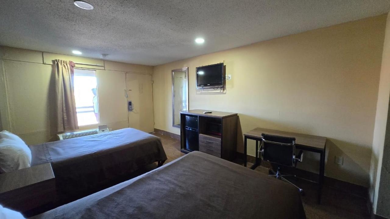 Diamond Inn Motel By Oyo Jackson Hwy 80- I-20 المظهر الخارجي الصورة